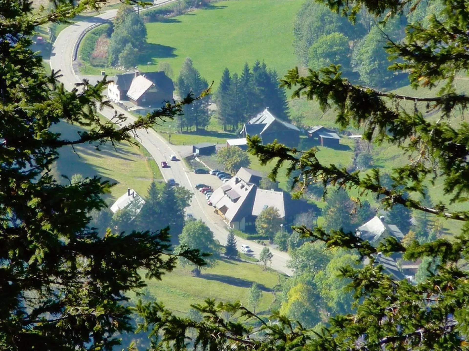 Schlemmen, Schlummern, Schampus schlürfen... Schlemmen, Schlummern, Schampus schlürfen...