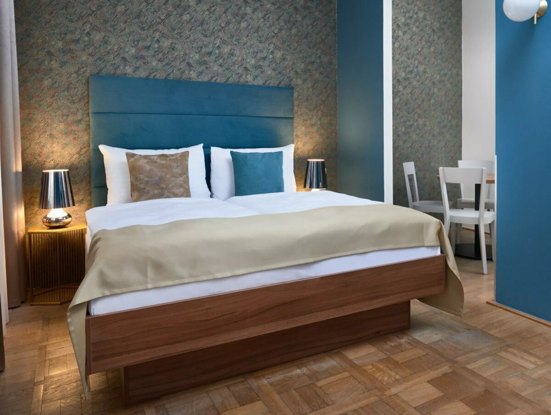 4 Nächte über das Wochenende in Prag (Hauptsaison) 4 Nächte über das Wochenende in Prag (Hauptsaison)