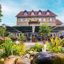 Turteln und Kuscheln am Schloss im Teutoburger Wald Turteln und Kuscheln am Schloss im Teutoburger Wald