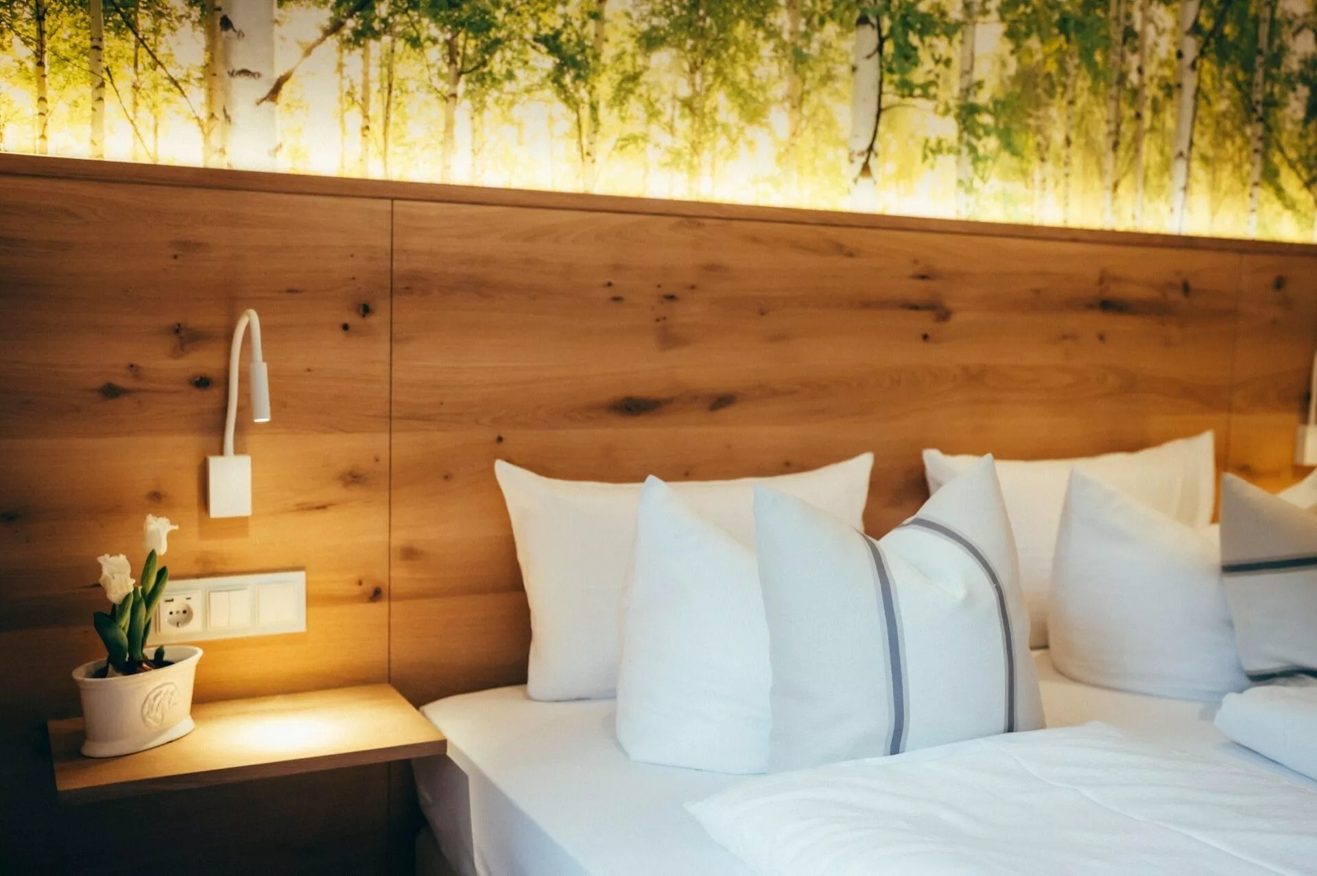 4 für 3 Verwöhnaufenthalt mit SPA & 4-Gang-Dinner im Rheinland 4 für 3 Verwöhnaufenthalt mit SPA & 4-Gang-Dinner im Rheinland