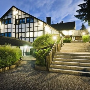 Happy Valentine - 3 Tage inkl. Candlelight-Dinner & Massage Happy Valentine - 3 Tage inkl. Candlelight-Dinner & Massage