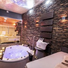 Wellnessaufenthalt mit Frühstück für 1 Nacht Wellnessaufenthalt mit Frühstück für 1 Nacht