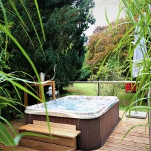 Whirlpool + Sauna + Frühstück (2 Nächte) Whirlpool + Sauna + Frühstück (2 Nächte)