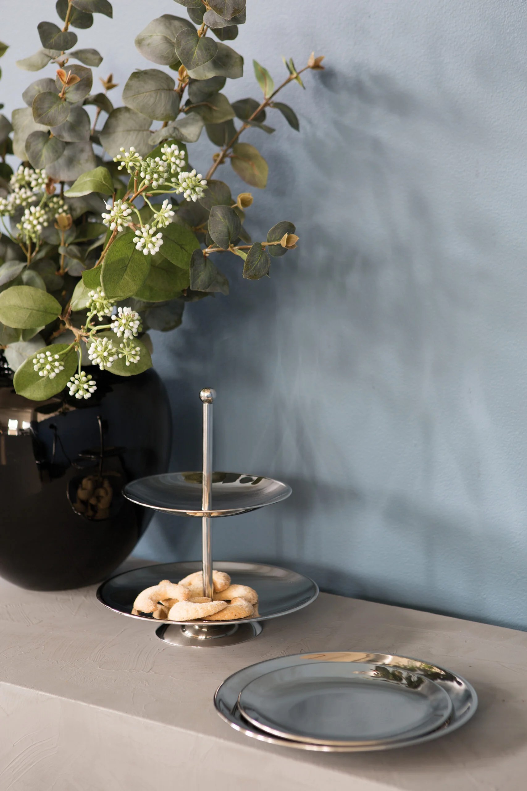 Obst Etagere Deko Etagere silber 2 stöckig Edelstahl SAMUEL Fink Living Obst Etagere Deko Etagere silber 2 stöckig Edelstahl SAMUEL Fink Living