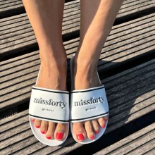 Badeschlappen von missforty germany Badeschlappen von missforty germany