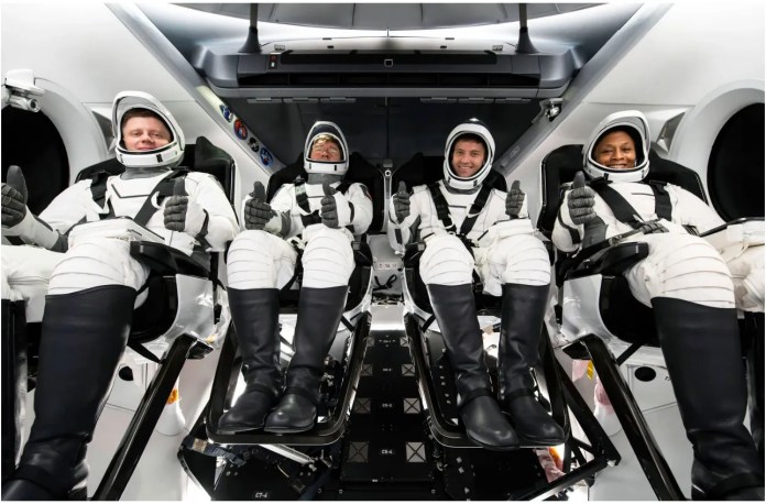 ‘Something went awry’: NASA goes mum on 4 astronauts who had been mysteriously hospitalized after house mission ‘Something went awry’: NASA goes mum on 4 astronauts who had been mysteriously hospitalized after house mission