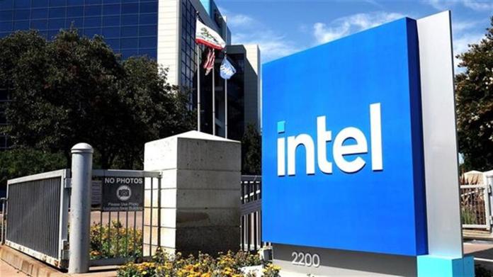 Intel Is Said to Mull Business Split Amid Historic Slump Intel Is Said to Mull Business Split Amid Historic Slump
