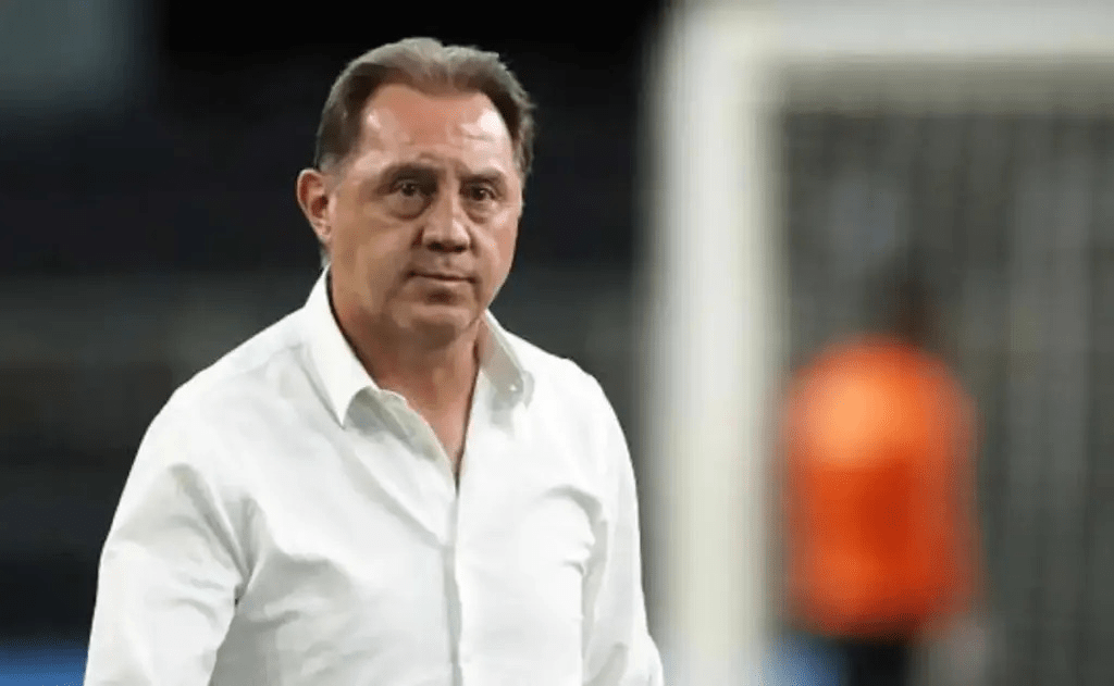 Elogios y peticiones para Moi Elogios y peticiones para Moi