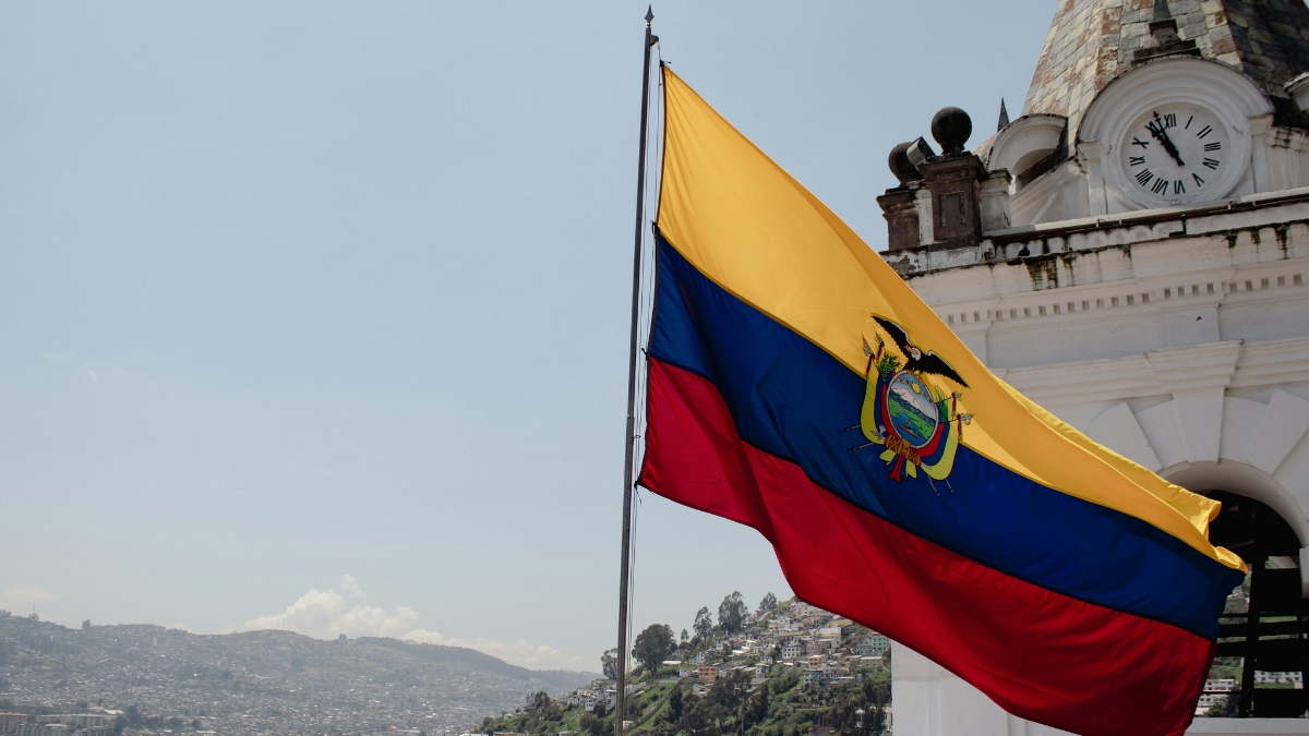 Riesgo país de Ecuador sube a 690 puntos tras rechazo Riesgo país de Ecuador sube a 690 puntos tras rechazo
