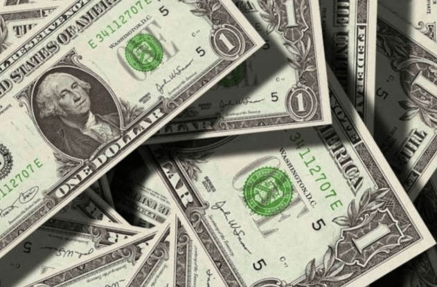 Cerca de 82.000 contribuyentes podrán eliminar sus deudas del SRI Cerca de 82.000 contribuyentes podrán eliminar sus deudas del SRI