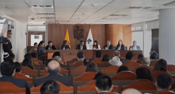 Admiten a trámite demandas de inconstitucionalidad a Ley de Solidaridad Admiten a trámite demandas de inconstitucionalidad a Ley de Solidaridad