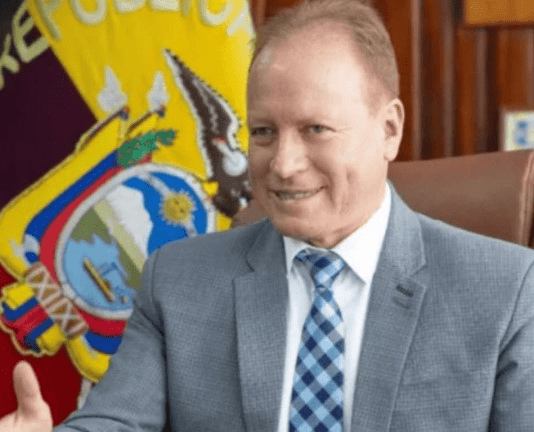 Franco Quezada fue removido de su cargo como alcalde de Loja Franco Quezada fue removido de su cargo como alcalde de Loja