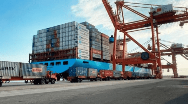 Exportaciones ecuatorianas a Estados Unidos seguirán pagando 10% de arancel Exportaciones ecuatorianas a Estados Unidos seguirán pagando 10% de arancel