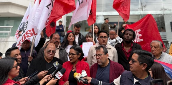 Gremios anuncian marchas en rechazo a leyes aprobadas Gremios anuncian marchas en rechazo a leyes aprobadas