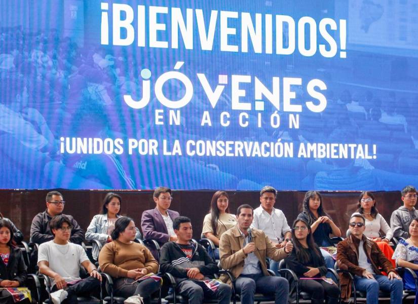 Gobierno lanza nueva fase de “Jóvenes en Acción” con 80.000 pasantías pagadas Gobierno lanza nueva fase de “Jóvenes en Acción” con 80.000 pasantías pagadas