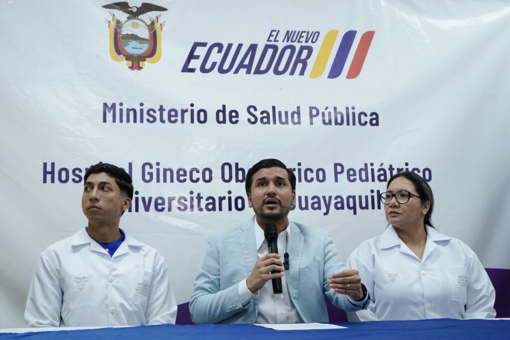 Ministro de Salud defiende manejo tras muertes neonatales en hospital de Guayaquil Ministro de Salud defiende manejo tras muertes neonatales en hospital de Guayaquil