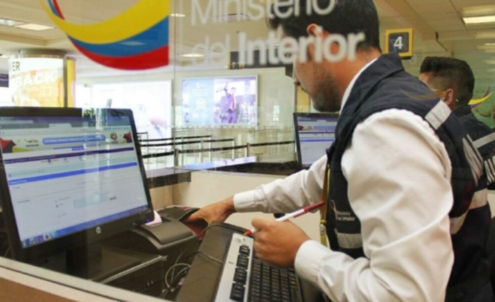 Ecuador refuerza control migratorio Ecuador refuerza control migratorio