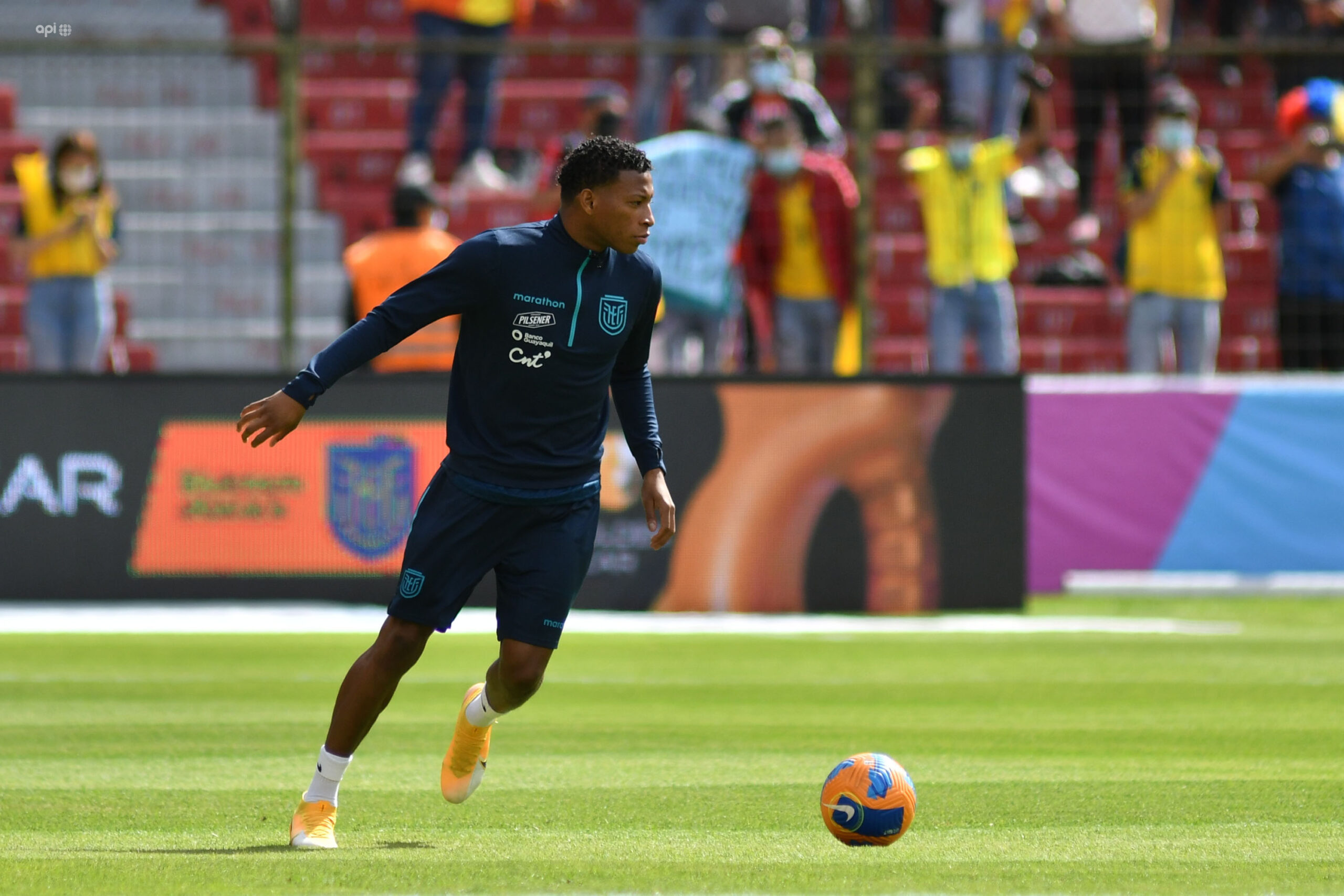 Filipe Luis se rinde ante la calidad de Gonzalo Plata Filipe Luis se rinde ante la calidad de Gonzalo Plata