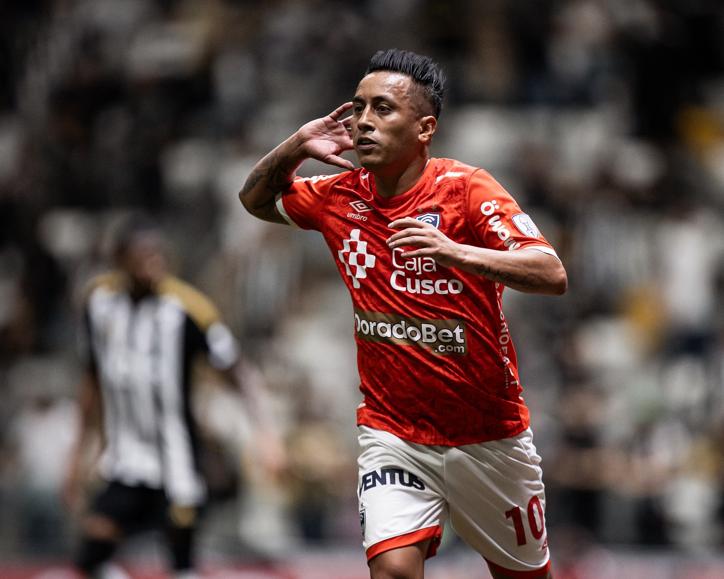 Emelec confirma como refuerzo al volante peruano Christian Cueva: ¿Cuál será su sueldo? Emelec confirma como refuerzo al volante peruano Christian Cueva: ¿Cuál será su sueldo?