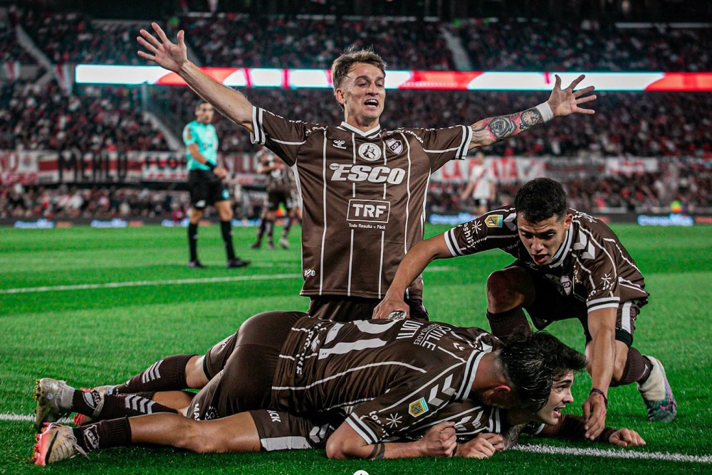 Hernán Galíndez y Huracán perdieron la final del torneo argentino Hernán Galíndez y Huracán perdieron la final del torneo argentino