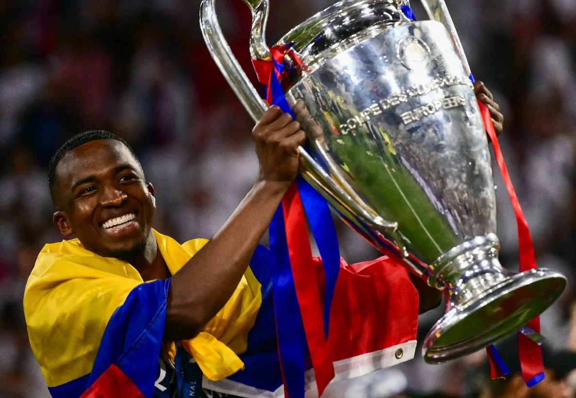 Willian Pacho, primer ecuatoriano en ganar la Champions League Willian Pacho, primer ecuatoriano en ganar la Champions League