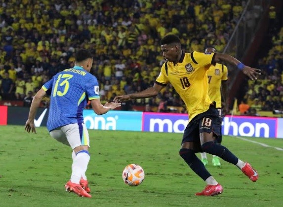 la falta de un “nueve” genera dudas la falta de un “nueve” genera dudas