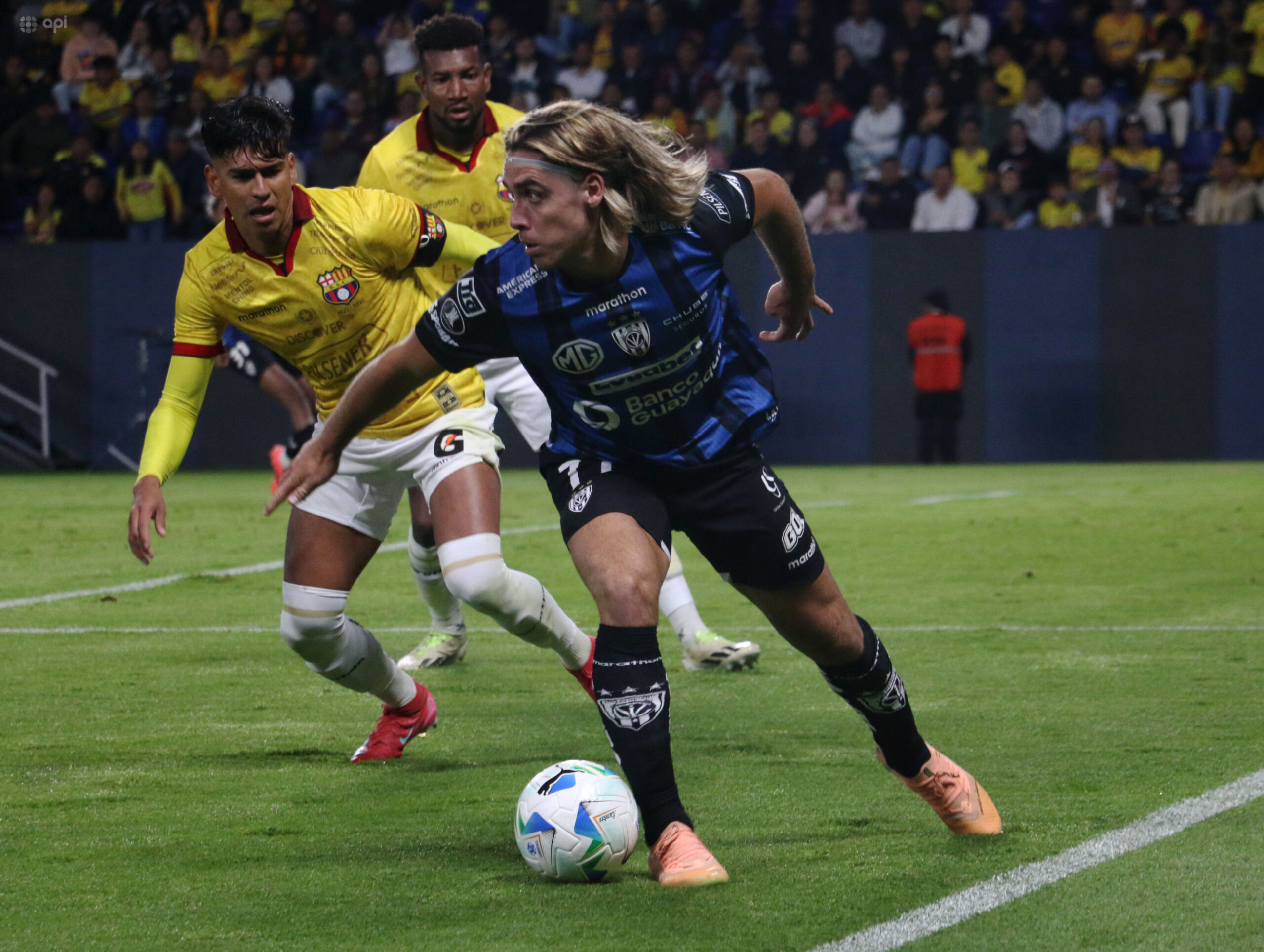 un duelo por la punta de LigaPro un duelo por la punta de LigaPro