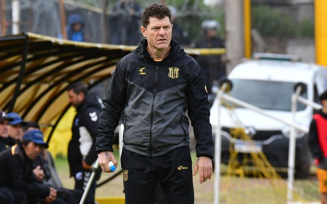 Gabriel Schürrer asume como nuevo técnico de Vinotinto FC Gabriel Schürrer asume como nuevo técnico de Vinotinto FC