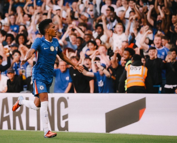 Moisés Caicedo capitanea al Chelsea en triunfo ante el Leverkusen de Piero Hincapié Moisés Caicedo capitanea al Chelsea en triunfo ante el Leverkusen de Piero Hincapié