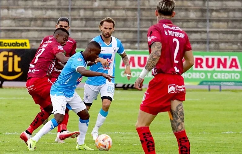 Manta suma ocho partidos sin ganar tras caer 2-0 en Riobamba Manta suma ocho partidos sin ganar tras caer 2-0 en Riobamba