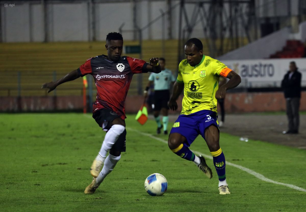 Escándalo que sacude la Serie B por supuesto amaños de partidos Escándalo que sacude la Serie B por supuesto amaños de partidos