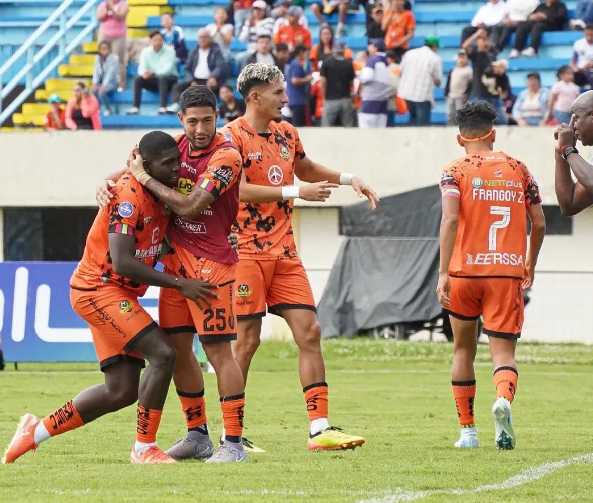 Libertad asegura su pase al hexagonal Libertad asegura su pase al hexagonal