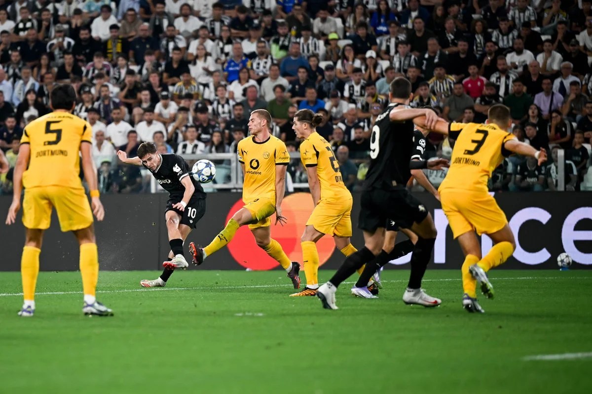 Juventus empata ante Dortmund y Qarabag remonta a Benfica Juventus empata ante Dortmund y Qarabag remonta a Benfica