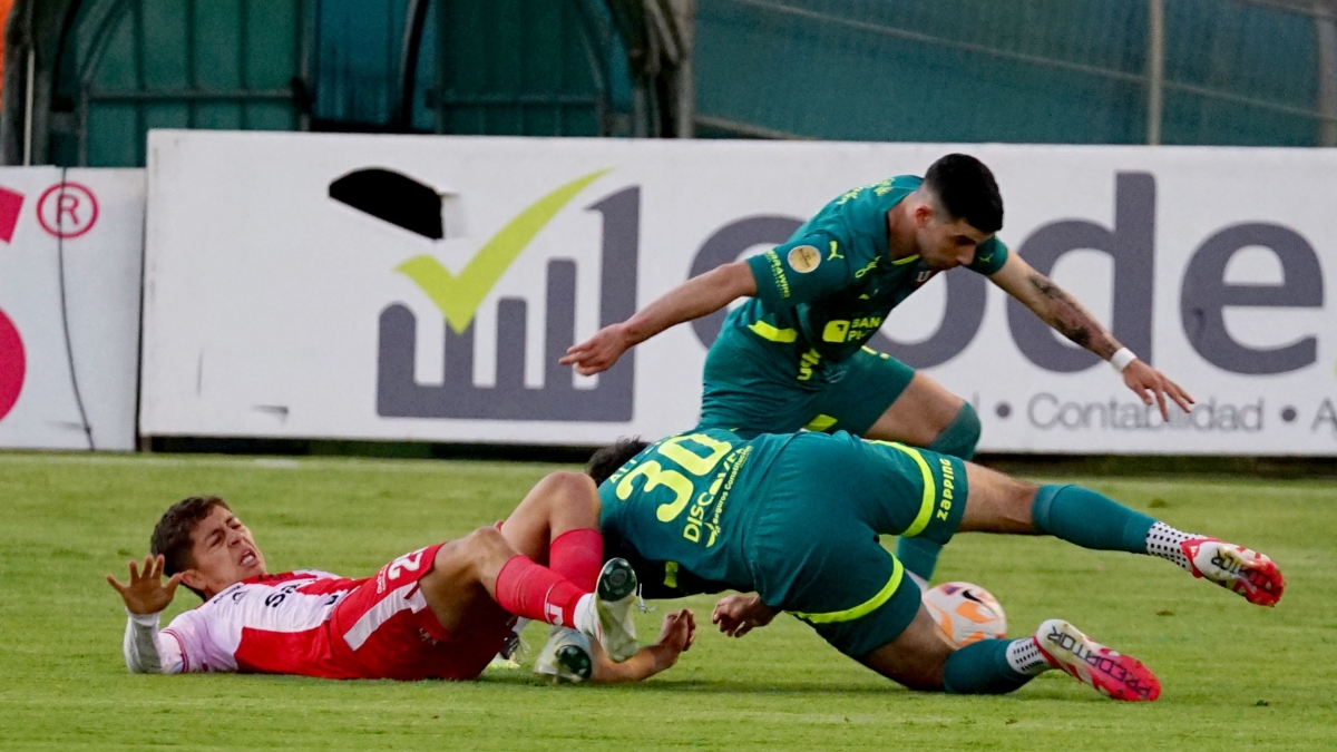 Liga de Quito golea a Técnico Universitario y lo condena al cuadrangular de descenso Liga de Quito golea a Técnico Universitario y lo condena al cuadrangular de descenso