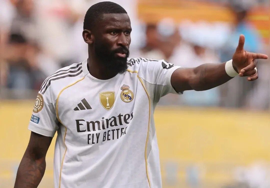 Real Madrid confirma lesión de Rüdiger Real Madrid confirma lesión de Rüdiger