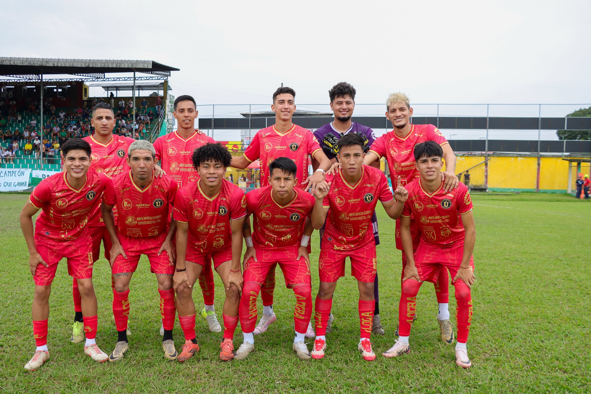 Liga de El Carmen supera 1-3 a Atlético Samborondón Liga de El Carmen supera 1-3 a Atlético Samborondón