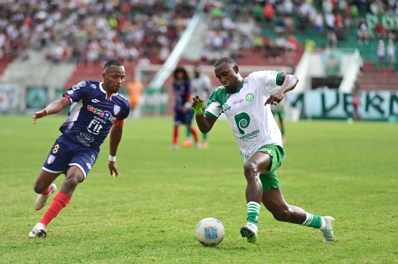 Liga de Portoviejo con una baja y alta ante Liga de Cuenca Liga de Portoviejo con una baja y alta ante Liga de Cuenca