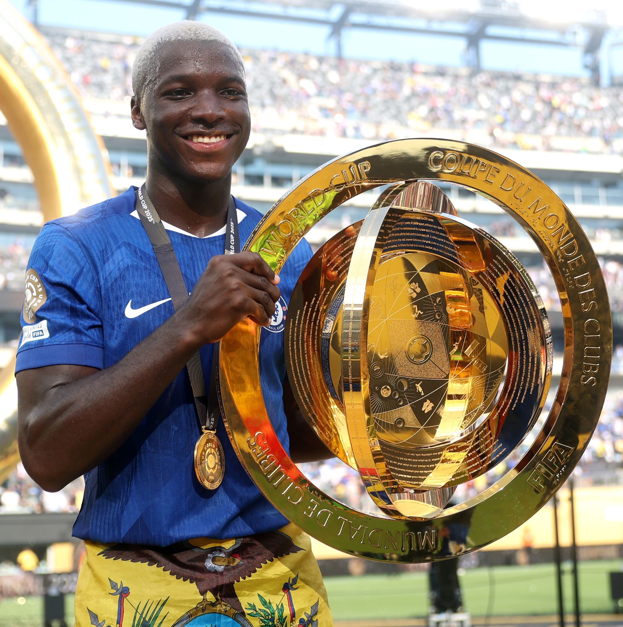 Nike Total 90 regresa con una campaña histórica protagonizada por Moisés Caicedo, Willian Pacho y Kerlly Real Nike Total 90 regresa con una campaña histórica protagonizada por Moisés Caicedo, Willian Pacho y Kerlly Real