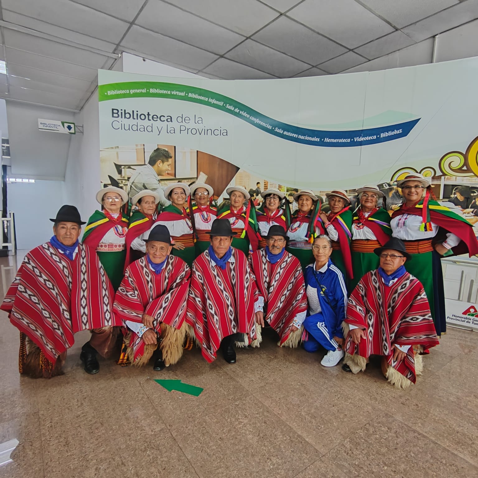 Adultos mayores demostraron arte y cultura Adultos mayores demostraron arte y cultura