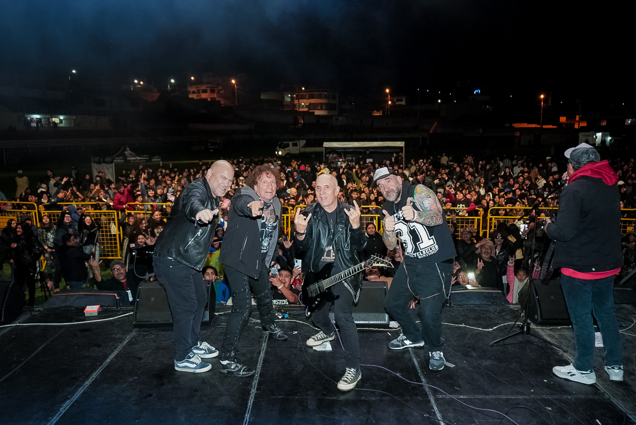 Pelileo vibró con Rock Fest Pelileo vibró con Rock Fest