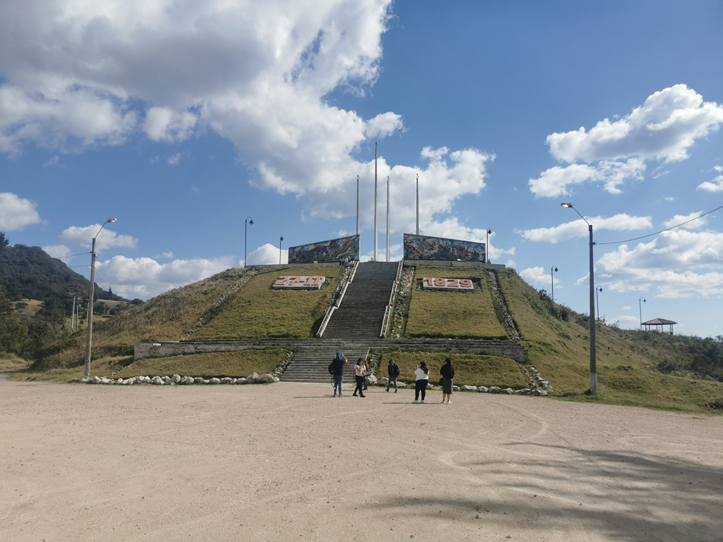 Hito histórico para la soberanía ecuatoriana Hito histórico para la soberanía ecuatoriana