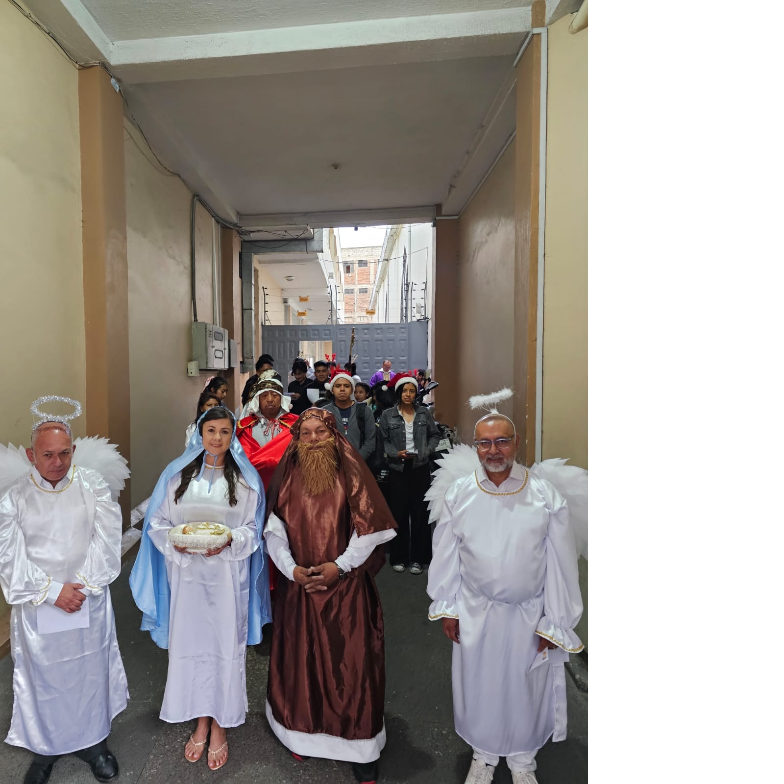 Dominicos con Pase del Niño y misa Dominicos con Pase del Niño y misa