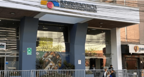 Gobierno plantea de nuevo que ciertas cooperativas se conviertan en bancos Gobierno plantea de nuevo que ciertas cooperativas se conviertan en bancos