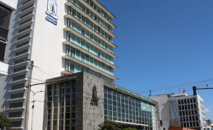 IESS denunció una red de aportes falsos en historias laborales IESS denunció una red de aportes falsos en historias laborales