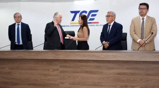 Siete ministros de Gobierno denunciados ante el TCE Siete ministros de Gobierno denunciados ante el TCE