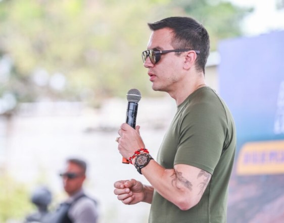 Daniel Noboa solicita licencia a la Asamblea Nacional Daniel Noboa solicita licencia a la Asamblea Nacional