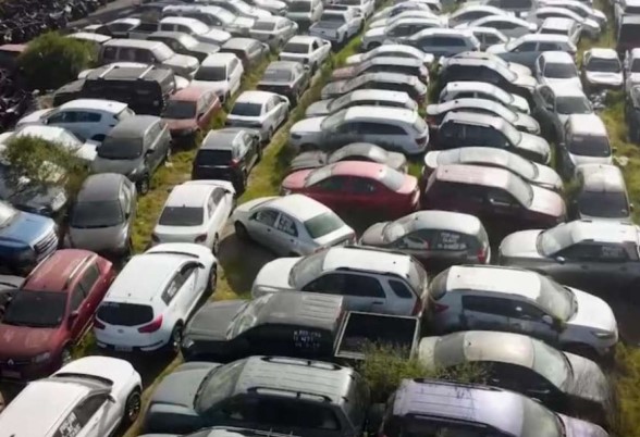 Policía anuncia chatarrización de 2.233 vehículos en 10 provincias Policía anuncia chatarrización de 2.233 vehículos en 10 provincias