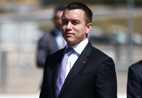 Daniel Noboa anunció tasa de seguridad del 30 % a importaciones desde Colombia Daniel Noboa anunció tasa de seguridad del 30 % a importaciones desde Colombia