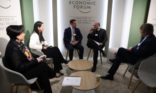 Foro de Davos marca la agenda económica de Daniel Noboa Foro de Davos marca la agenda económica de Daniel Noboa