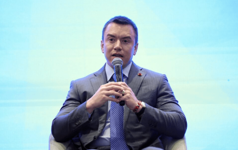 Daniel Noboa lanza CrediCasa Biess Daniel Noboa lanza CrediCasa Biess